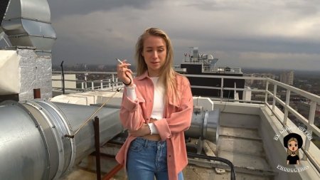 Дал в рот чьей то телке на крыше дома